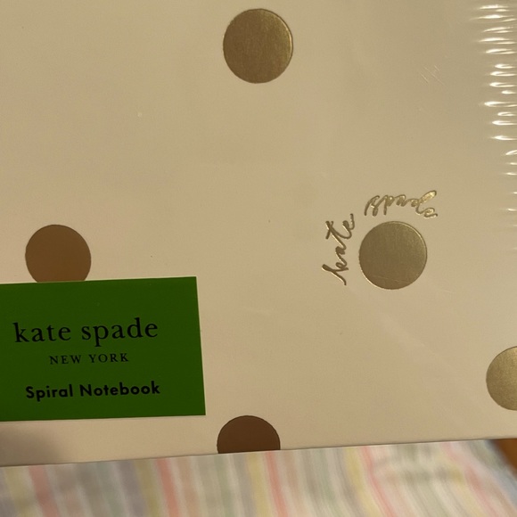 Kate Spade Office Gold Dots Concealed Spiral Notebook Cream Lined Pages NWT - Picture 6 of 6